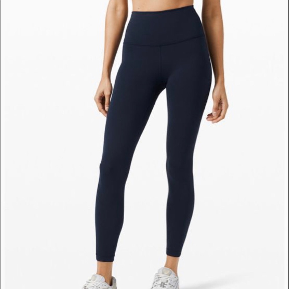 Lululemon wunder under